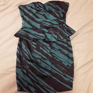 Very cute and  retro strapless mini dress